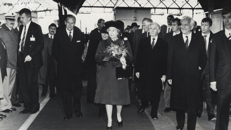 1992 besuchte die englische Königin Elizabeth II. Dresden.
