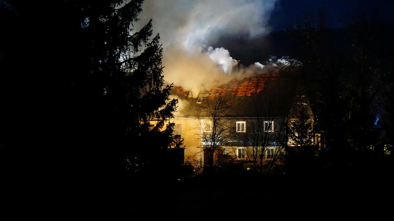 Am Osterwochenende kam es in einem Einfamilienhaus in Neukirch zu einem Brand.