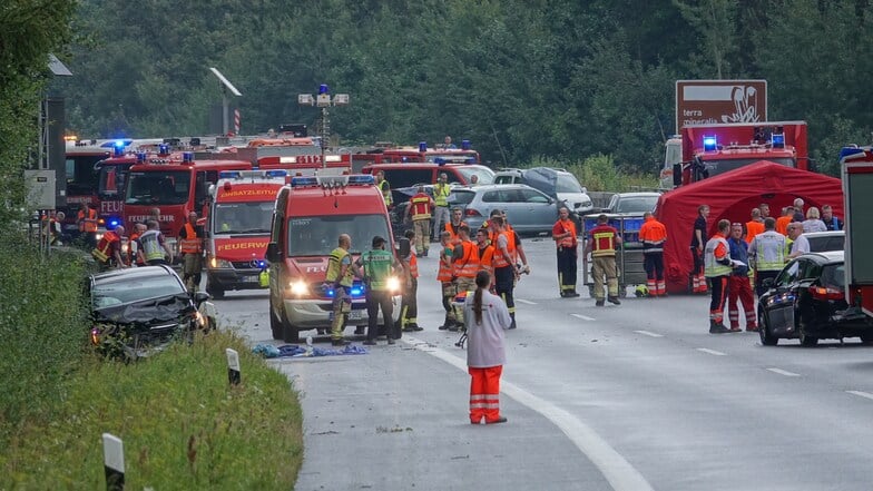 Blick auf die Unfallstelle unweit der Anschlussstelle Berbersdorf.