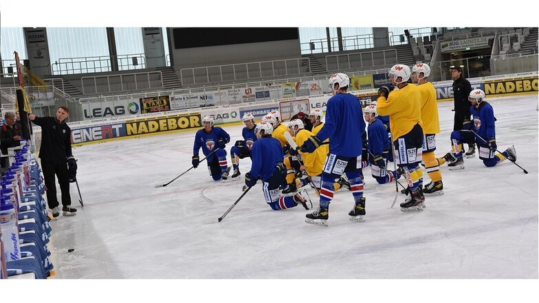 Eishockey-Zweitligist ist in die Saisonvorbereitung gestartet