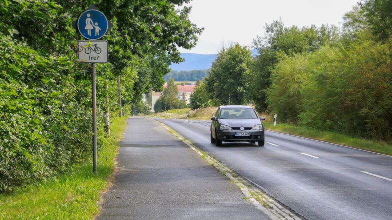 Der jetzt bei Seifhennersdorf endende Radweg wird entlang der S 140 schon bald in Richtung Neugersdorf auf 2,6 Kilometer Länge neu gebaut.