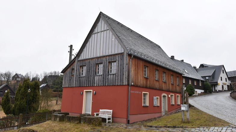 Im Geißlerhaus in Bärenstein macht die Reihe "Weltblicke", das Veranstaltungsformat des Projektes "vhs unterwegs", Station.