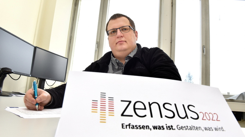 Rainer Büttner leitet das Büro für den Zensus 2022 in Dippoldiswalde und ist für zehn Gemeinden im Osterzgebirge zuständig.