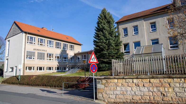 Die Pretzschendorfer Grundschule wurde in den sechziger Jahren gebaut. Eine Sanierung wäre teuerer als der Neubau.