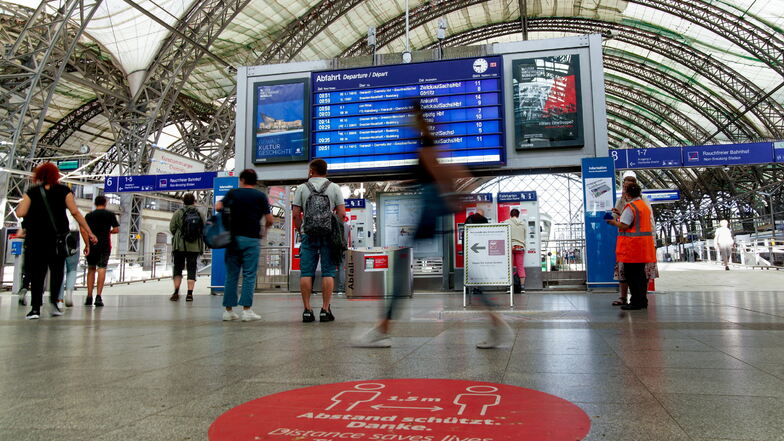 Am Freitag, dem 28.01.2022 kollabierte eine 48-Jährige aufgrund gesundheitlicher Probleme in der S-Bahn von Pirna nach Dresden.