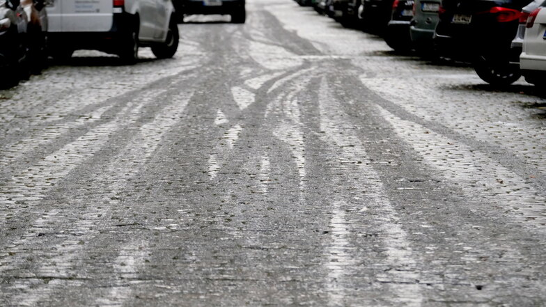 Winterglätte führt zu Unfällen in Dresden