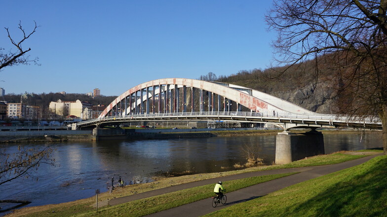 Die Beneš-Brücke in Ústí nad Labem (Aussig) wurde 1934 bis 1936 erbaut. Nun ist sie ein dringender Sanierungsfall.