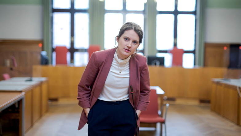 Alexandra Kienitz spielt in dem Ein-Personen-Stück "Name: Sophie Scholl" eine Jurastudentin, die zufällig so heißt wie die berühmte Widerstandskämpferin.