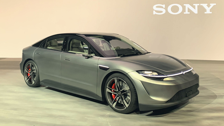 Der Prototyp eines autonomen Elektrofahrzeugs von Sony wird auf der Technikmesse CES vorgestellt. 