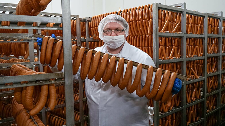 Der Wurst- und Fleischwarenhersteller Meisters in Bautzen verkauft seit Corona so viel im Internet wie nie zuvor.
