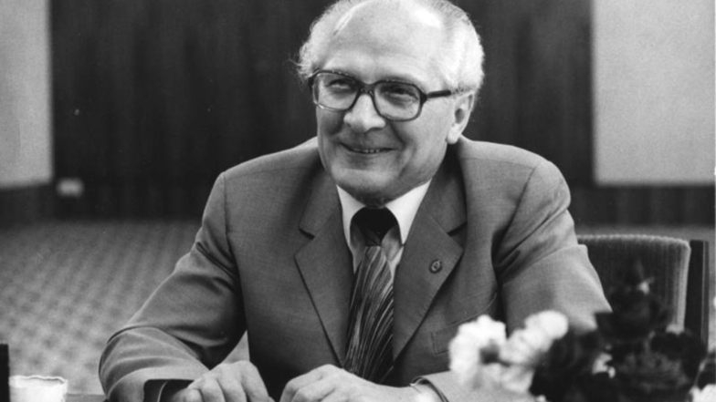 Erich Honecker, der Partei- und Staatschef der DDR, plante für den Tag X die Inhaftierung von Zehntausenden Oppositionellen.