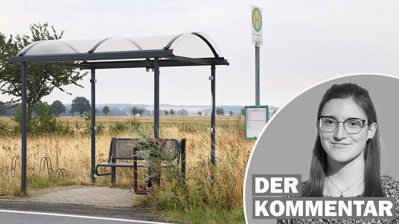 Eine verlassene Bushaltestelle in Nünchritz  veranschaulicht den öffentlichen Nahverkehr auf dem Land. Oft existiert er nicht oder wird kaum wahrgenommen.