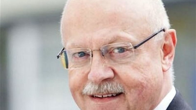 Martin Steidl (71) ist selbstständiger Unternehmensberater in Aachen. Sein Fokus liegt auf der Sanierung von Unternehmen.