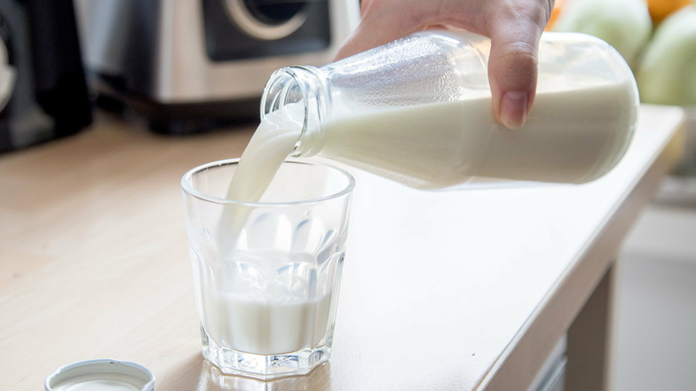 Ein gute Bio-Milch sollte nicht alt, oxidiert oder kochig schmecken und riechen, sondern rein und milchig.