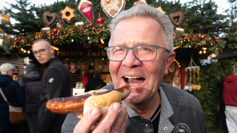 Wo gibt es die beste Bratwurst auf dem Dresdner Striezelmarkt?