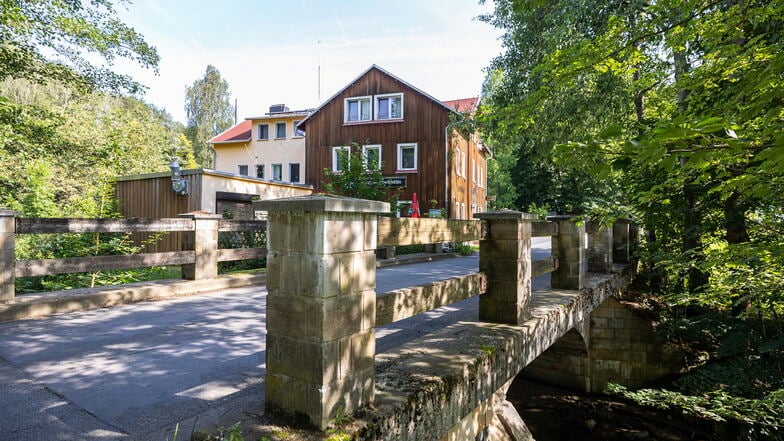 Brücke an der Bockmühle im Polenztal wird gebaut