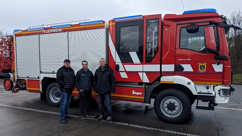 Zwei Jahre nach Bestellung und doch früher als erwartet in Hartha angekommen: das neue HLF 20 für die Feuerwehr.