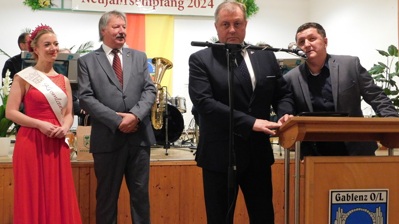 Auch zum Neujahrsempfang 2024 in Gablenz kam Bürgermeister Leszek Mrozek (2.v.re.) samt Abordnung aus Zary. Doch vielleicht war es nach neun Jahren sein letzter Besuch.