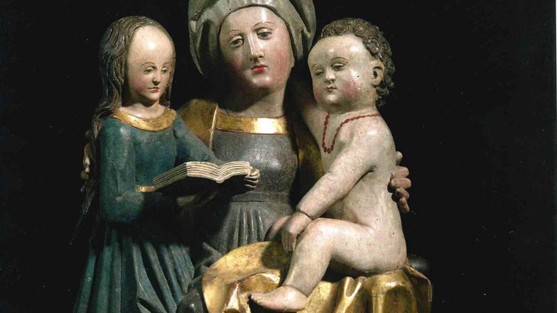 Verschollen: Die Plastik Anna Selbdritt mit der heiligen Anna, Tochter Maria und Jesuskind.