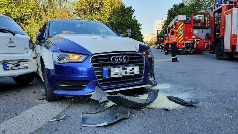An den drei Autos entstand ein Schaden von rund 7.500 Euro