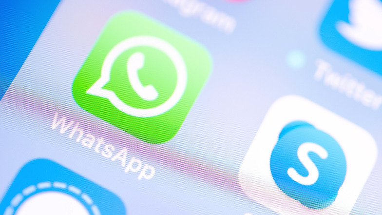 Mittels des Messenger-Dienstes Whatsapp haben Betrüger Geld einer Dresdnerin erbeutet.