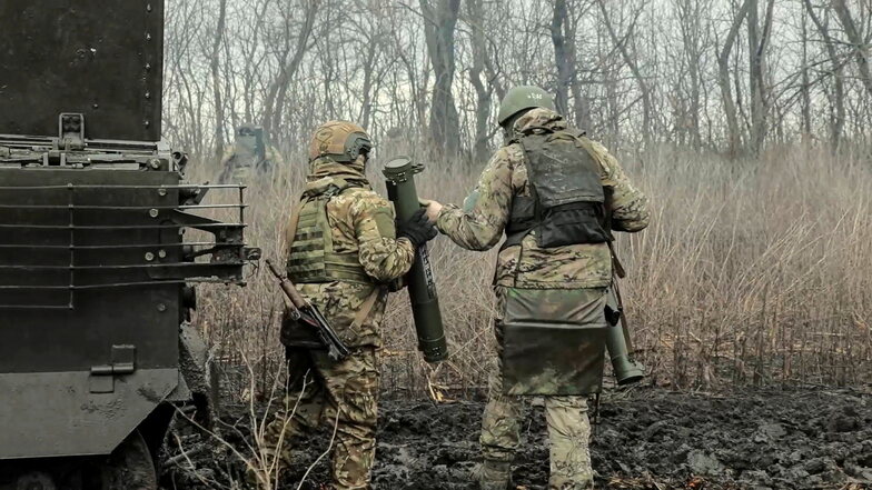 Ukraine-Krieg: Tote und Verletzte nach russischem Raketenschlag