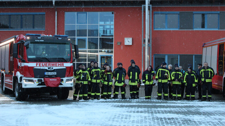 Am vergangenen Freitag ist das LF 10 der Freiwilligen Feuerwehr Altstadt offiziell in Dienst gestellt worden.