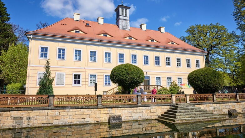 Das Wahrzeichen von Graupa ist das Jagdschloss. Am Dienstag tritt zum ersten Mal der neu gewählte Ortschaftsrat von Graupa zusammen.