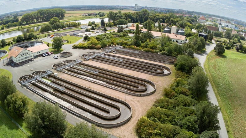 Unweit der Elbe liegt in Gröba das Gelände der Kläranlage.