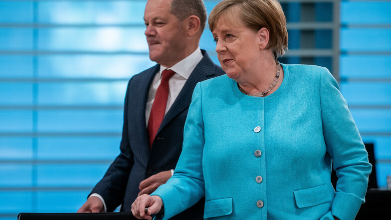 Bundeskanzlerin Angela Merkel und Vizekanzler Olaf Scholz