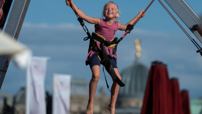 Das Gurttrampolin war auch für  Aphenia, (5) der Renner.