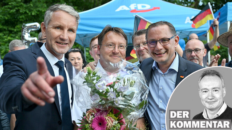 AfD-Führer wie Björn Höcke (l.) und Tino Chrupalla (r.) konnten jüngst im thüringischen Sonneberg feiern: Erstmals wurde mit Robert Sesselmann (M.) dort einer ihrer Politiker zum Landrat gewählt.