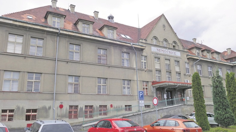 Seit Februar faktisch zu: Das Krankenhaus in Rumburk gewährleistet nur noch einen Notbetrieb.