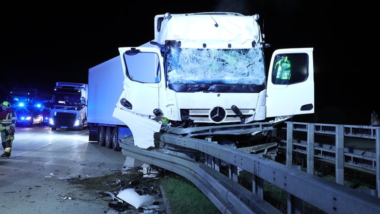 Lkw-Fahrer bei Unfall auf der A4 schwer verletzt