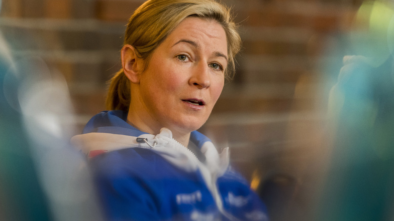Claudia Pechstein ist seit Jahren mit Abstand die erfolgreichste und bekannteste deutsche Eisschnellläuferin. Doch ihre Kritik am Verband ist umstritten.