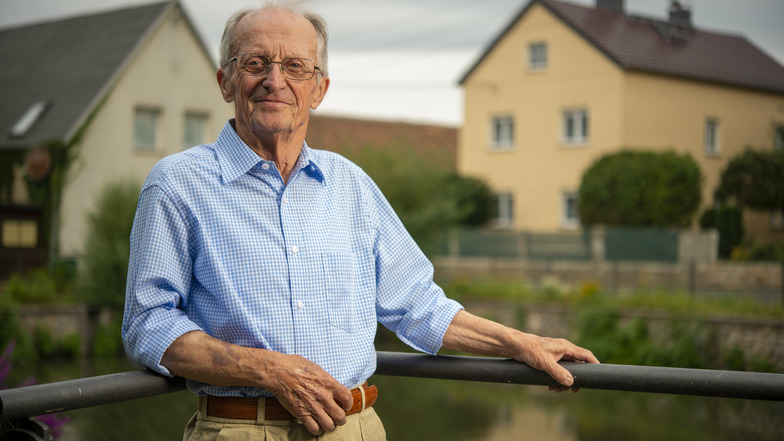 Siegfried Schneider ist ein Wahnsdorfer Urgestein. Mit dem Erarbeiten einer Gestaltungsrichtlinie oder der Sanierung des Dorfteichs half er als Ortschaftsratsvorsitzender mit, den historischen Ortskern zu erhalten und zu bewahren.