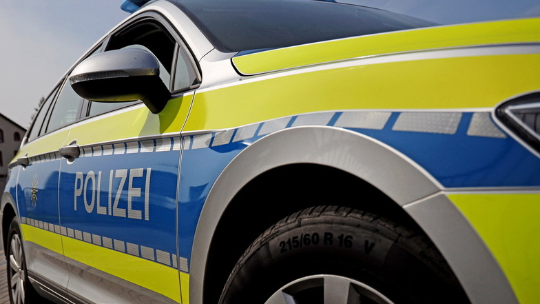 Polizeibeamte registrierten bei den Montagsdemos in Radeberg und in anderen Städten im Landkreis weniger Teilnehmer.