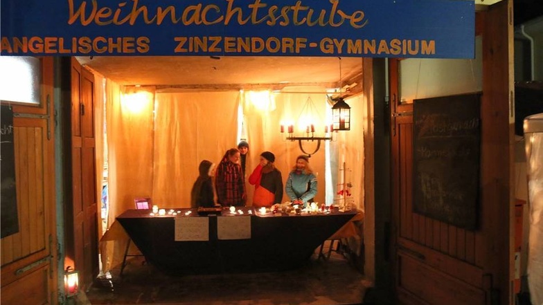 Das Zinzendorf-Gymnasium ist mit einer eigenen Weihnachts-Stube dabei.