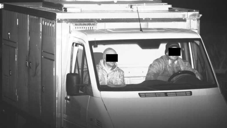 Hochaufgelöster Hähnchenwagendieb: Dank der Videoüberwachung in Görlitz wurde der Mann in Polen verhaftet. Der Transporter wurde in Kiesdorf entwendet.