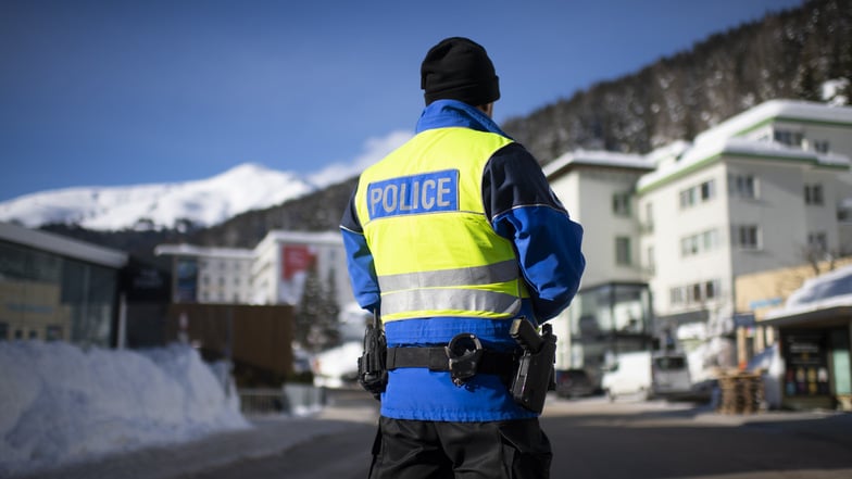 Deutscher stirbt nach Schusswechsel mit Schweizer Polizei
