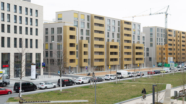 In Dresdens Innenstadt sind in den vergangenen Jahren zahlreiche neue Wohnungen entstanden, wie hier am Postplatz. Deren Mieten sind in den Mietspiegel mit eingeflossen.