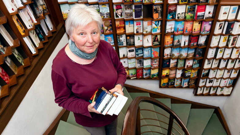 Die Bautzener Buchhändlerin Reingard Kretschmar-Dietrich richtet seit vielen Jahren den bundesweiten Vorlesewettbewerb für Schüler auf Kreisebene aus. Diesmal läuft der anders als gewohnt.