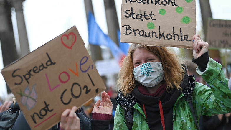 Symbolbild: Klimaproteste von Fridays for Future und anderen Umweltorganisationen.