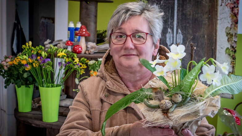 Zum Geburtstag hat Andrea Rechel aus Hartha die Blumen verschenkt, die sie im Geschäft „JaCo´s Blatt und Blüte“ in Hartha ausgesucht hat.