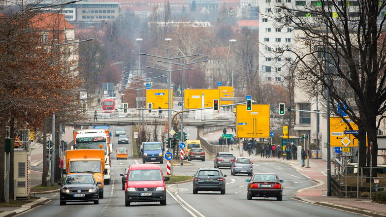 Verkehr auf der Bergstraße: Im zweiten Lockdown wurden bisher nicht weniger Staus gemessen.