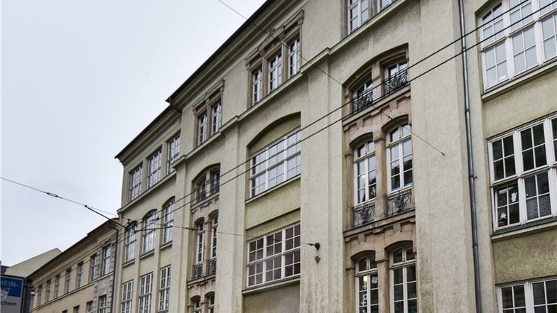 15. Grundschule, Görlitzer Straße 8, Wann: 2018 - 2019, Kosten: knapp 10 Millionen Euro, Auslagerung: Gymnasium Dreikönigschule Haus C