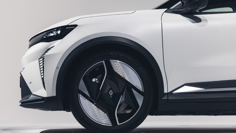 Marktstart im Juni 2024: Das sind die Highlights des "Car of the Year 2024" von Renault