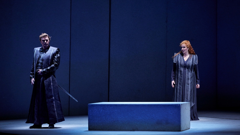 Szene aus "Tristan und Isolde" mit Camilla Nylund und Klaus Florian Vogt in den Hauptrollen.