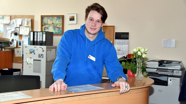 Sozialarbeiter Nico Schmiedhofer im Büro der Heilsarmee auf der Reicker Straße 89.
