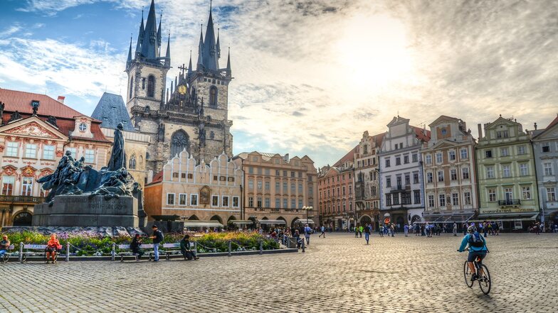 In Tschechien sind fast alle Corona-Regeln außer Kraft gesetzt. Auch die Einreise für einen Ausflug über Ostern ist ohne Einschränkungen möglich.